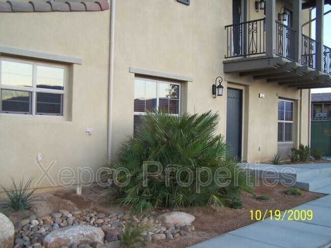 Building Photo - 235 Paseo Gregario