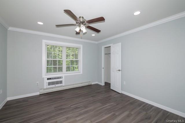 Foto del edificio - 241 W Main St