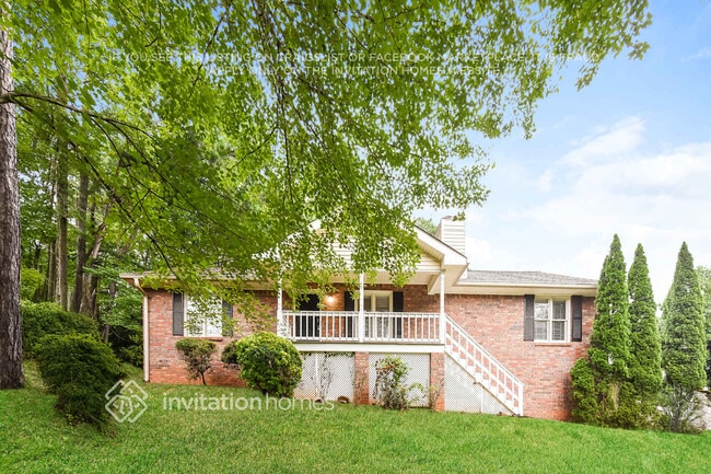 Building Photo - 4932 Falcon Wood Trace NE