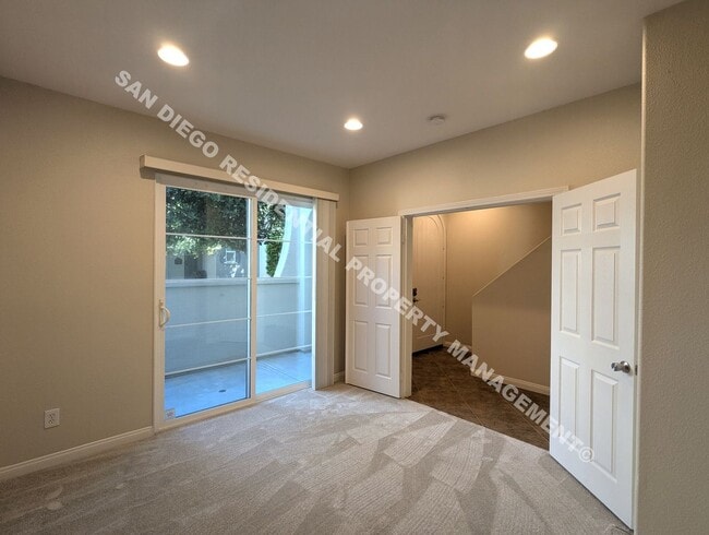 Building Photo - 10521 Zenor Ln