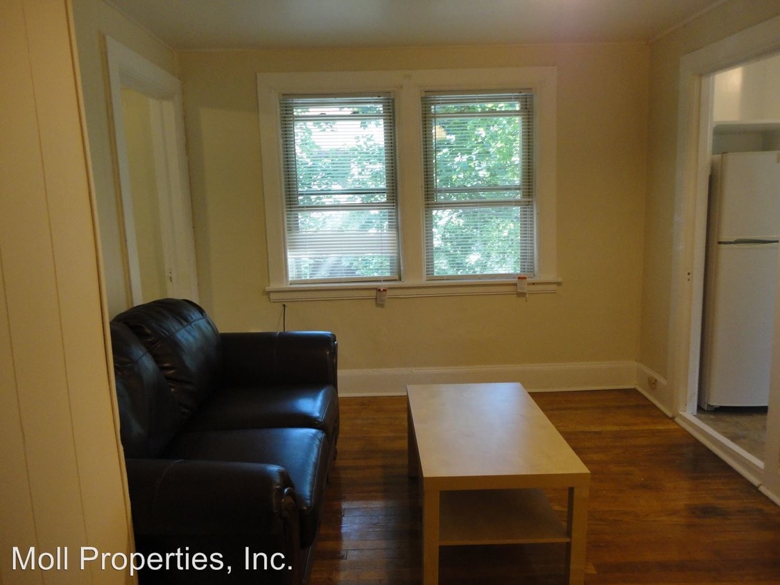 Foto principal - 523 E Buffalo St