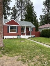 Building Photo - 3 E 34th Ave