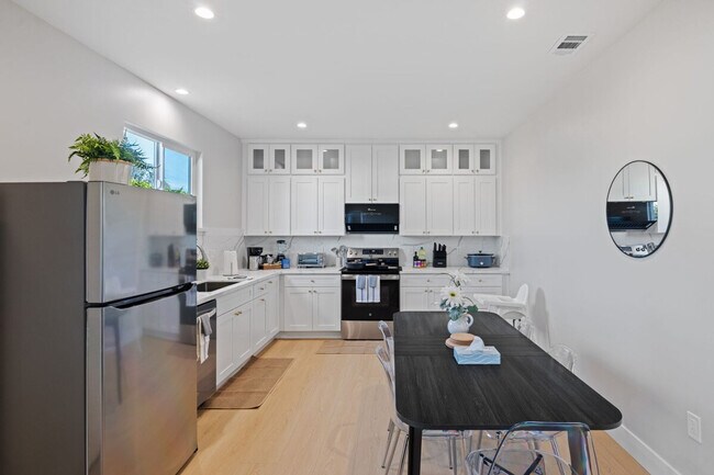 Foto del edificio - 1817 Andrea Pl