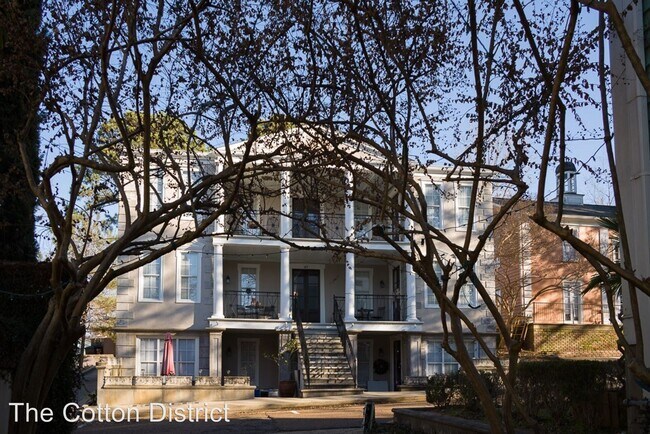 Building Photo - 47 Holtsinger Ave