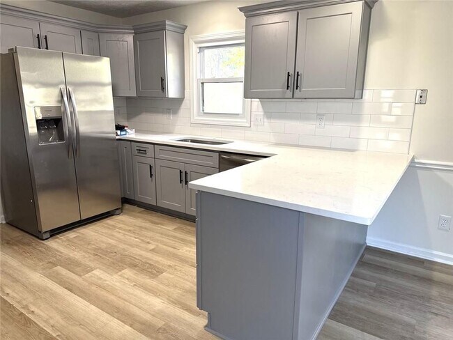 Foto del edificio - 2305 Eastgate Dr SW