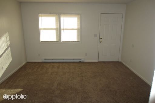 Building Photo - 1809 Mountainbrook Dr