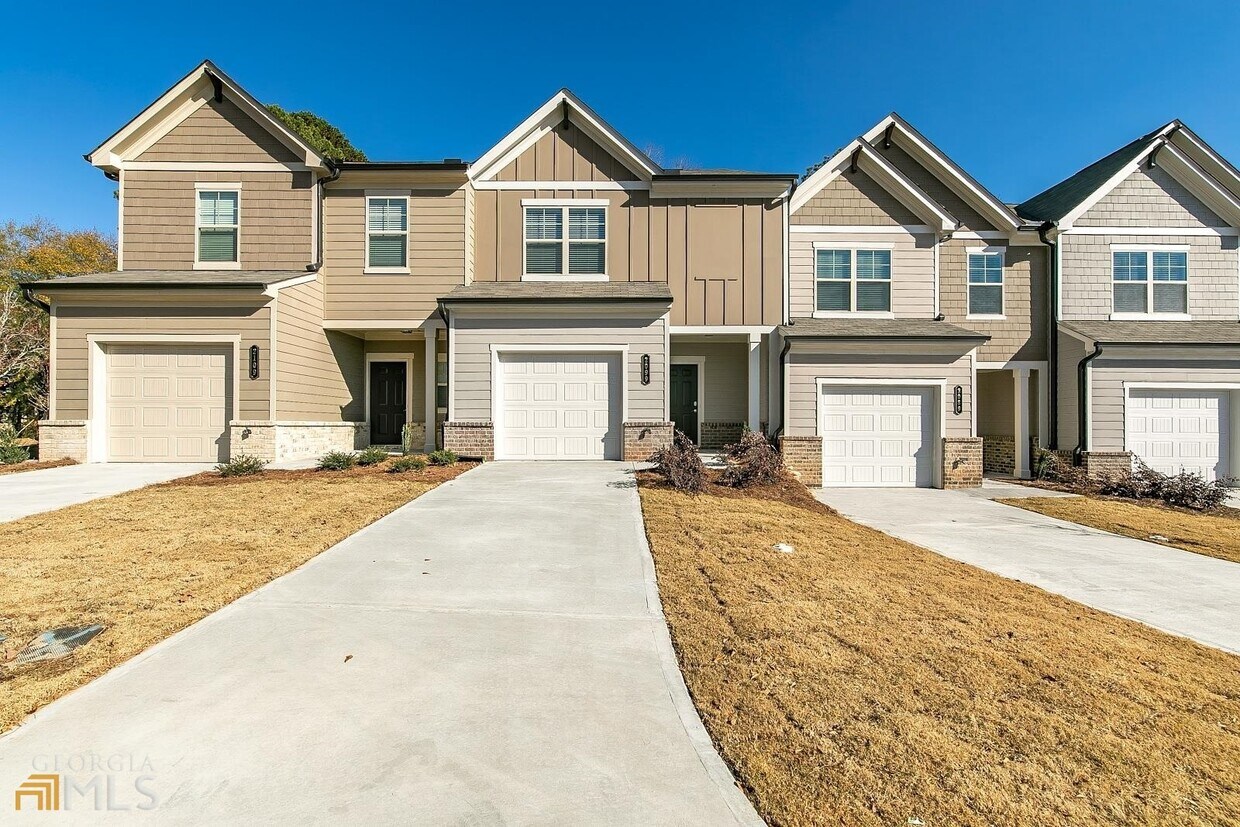 2079 Pinnacle Walk, Norcross, GA 30071 Townhome Rentals in Norcross