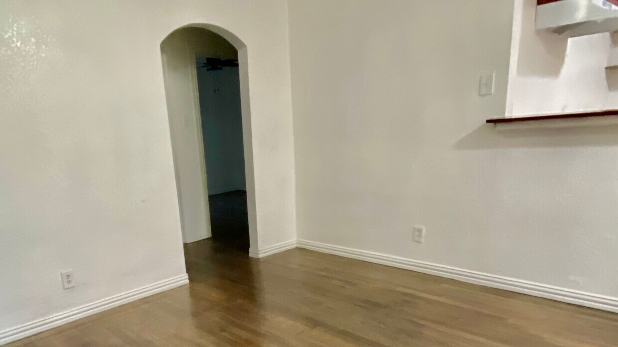 Foto principal - 721 SE 2nd St