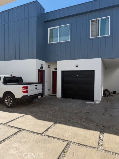 Building Photo - 5875 Towne Ave