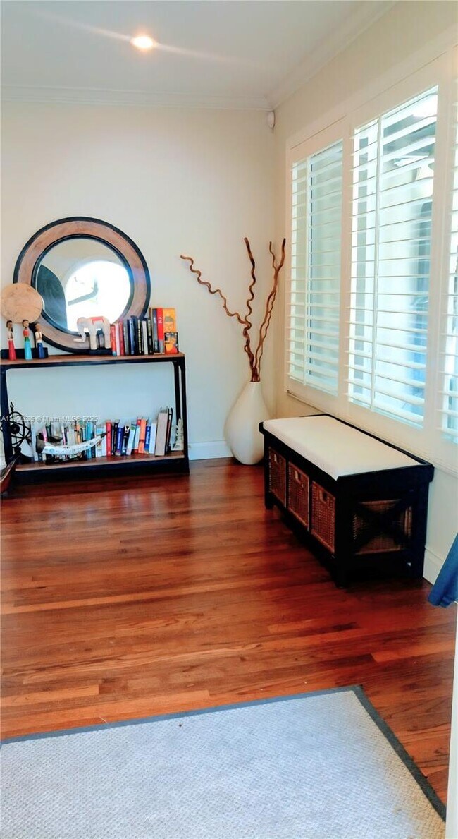 Foto del edificio - 5718 SW 48th St