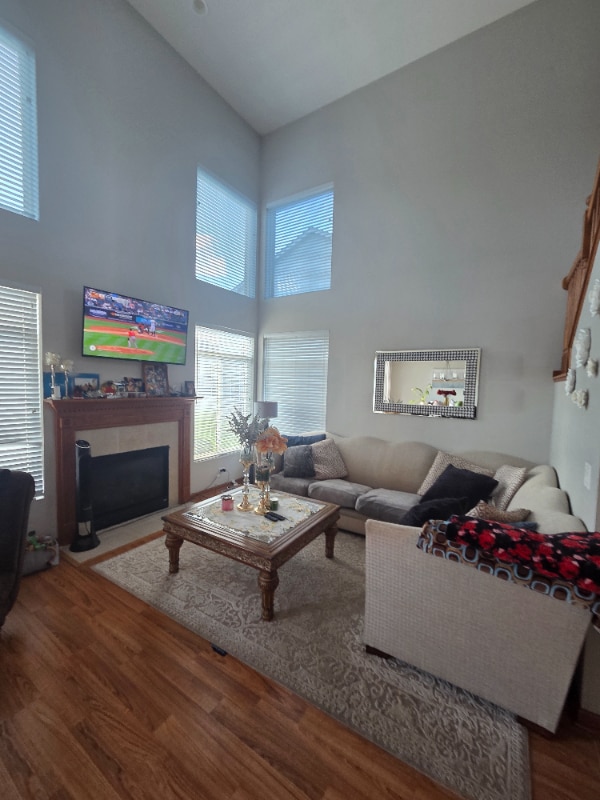 Building Photo - 1609 Grove Ct