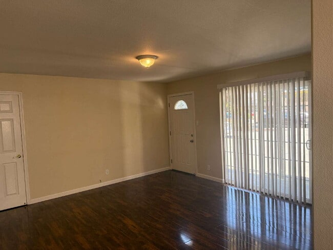 Building Photo - West San Jose Apartment