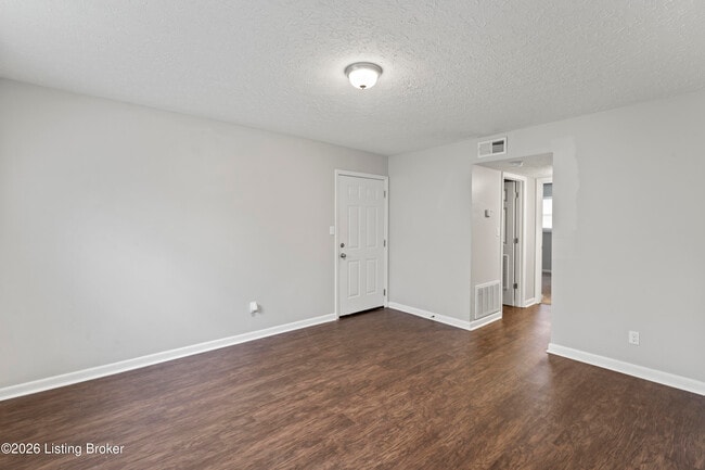 Foto del edificio - 3217 Fordhaven Rd