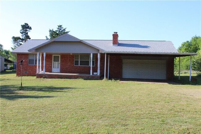 Building Photo - 59 th Country Living plus shop