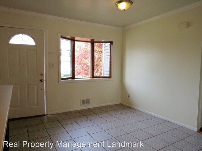 Building Photo - 3 br, 2 bath House - 5 Manetto Drive