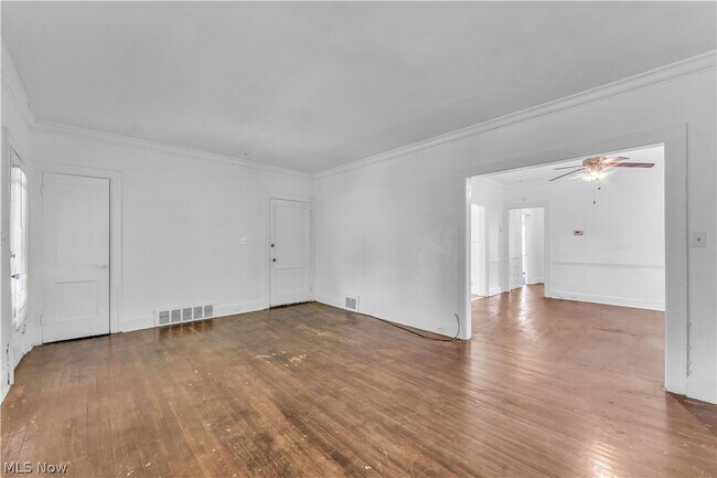 Building Photo - 3428 Altamont Ave