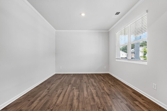 Building Photo - 2712 Serena Wy