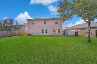 Building Photo - 305 Crooked Pine Court