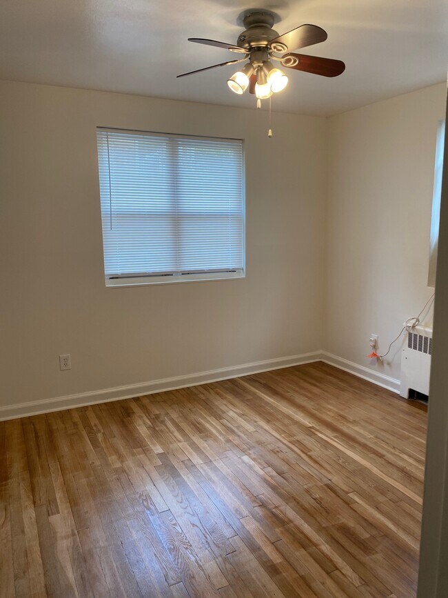 Building Photo - 3410 Rutgers St