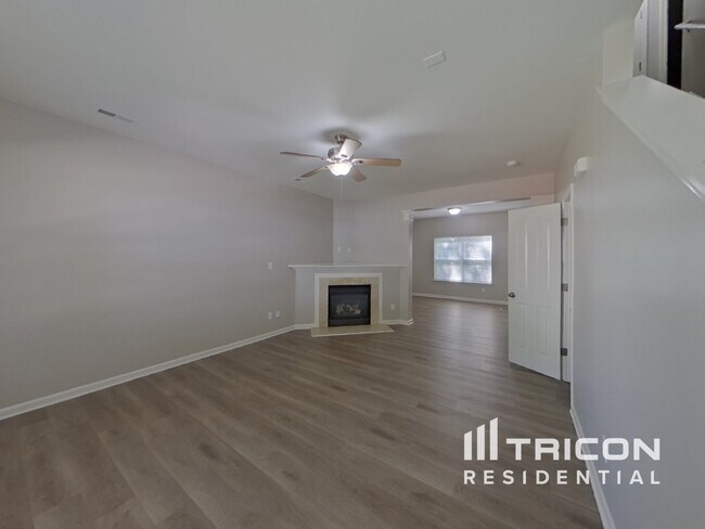 Foto del edificio - 7219 William Reynolds Dr