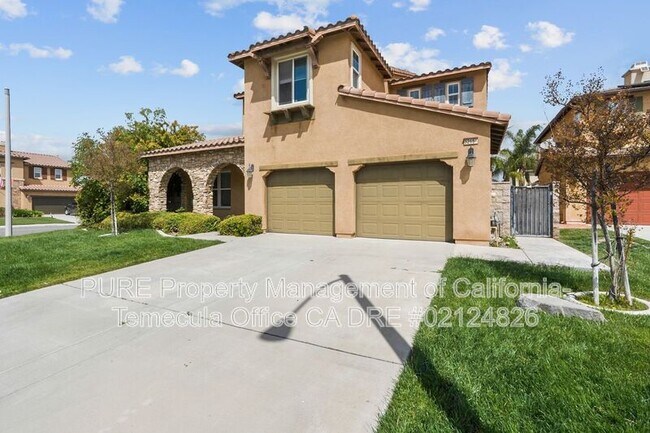 Foto del edificio - 32658 Dowling Ct