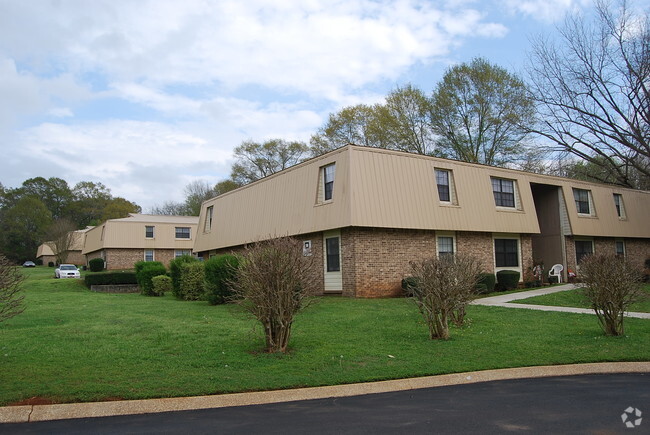 Building Photo - Bent Creek