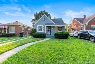 Building Photo - 11537 Roxbury St