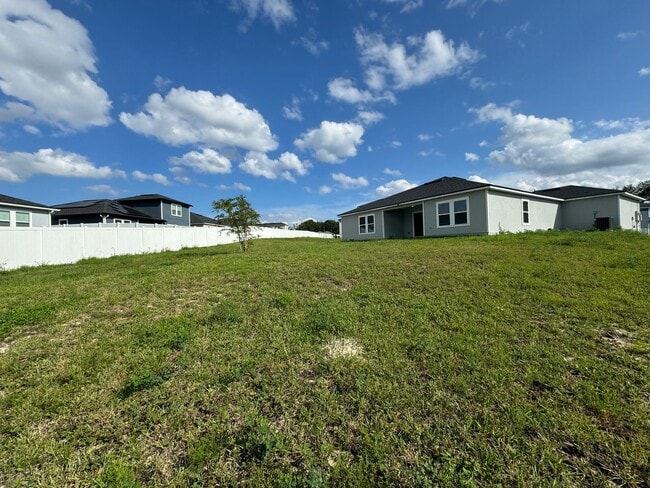 Foto del edificio - Single Family Home w/ a 3-Car Garage in Or...