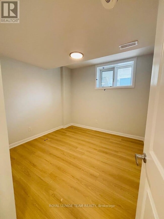 Building Photo - 101 Glenroy Gilbert Dr