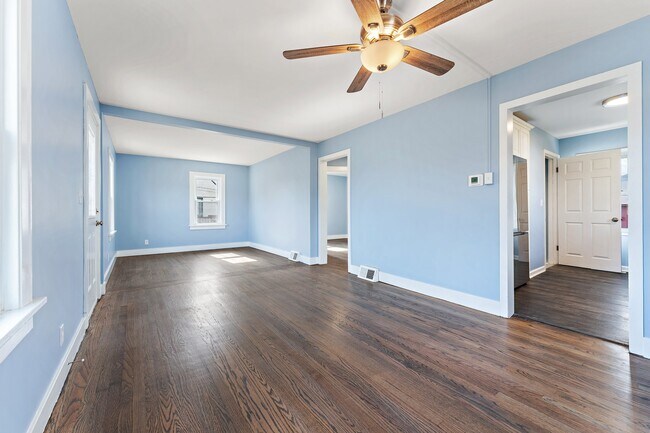 Front Room - 8232 Taft St