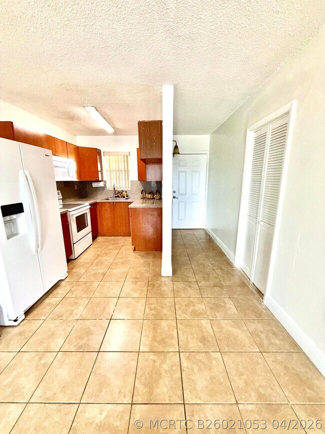 Building Photo - 4050 NW 135th St