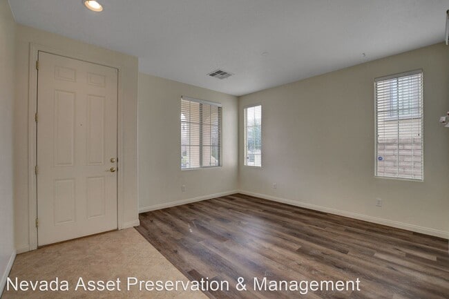 Building Photo - 3 br, 2.5 bath House - 11904 Menchaca Lane