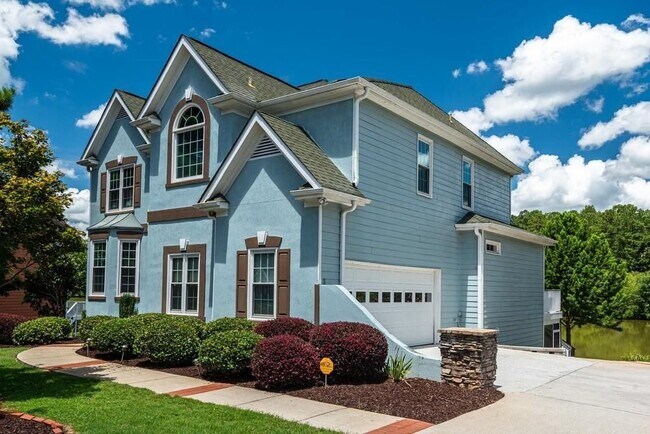 Foto del edificio - 225 Heritage Lake Dr