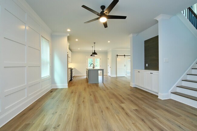 Foto del edificio - 1708 Gunter St