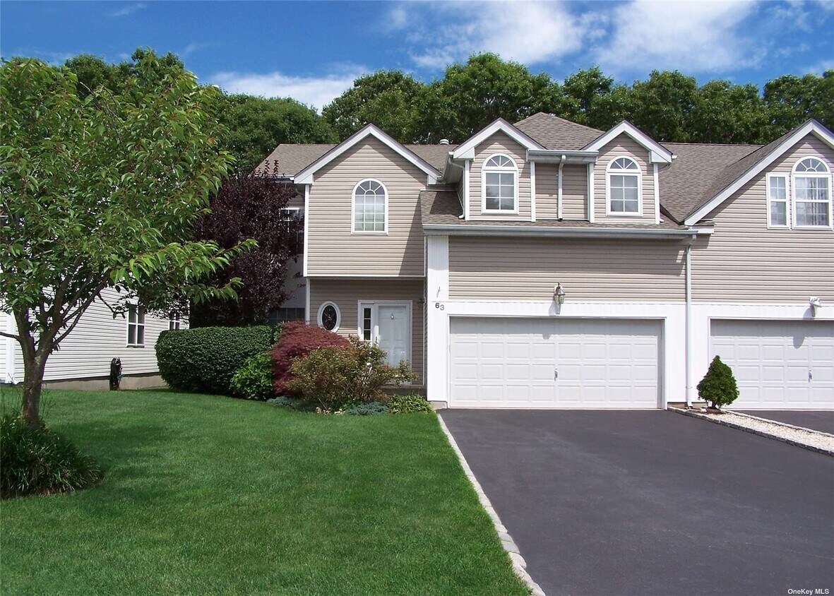 Foto principal - 63 Sunflower Ridge Rd
