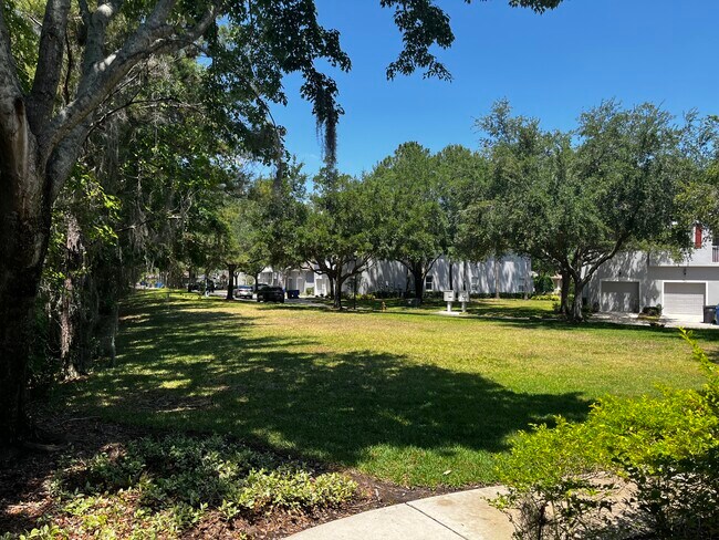 Foto del edificio - 9510 Georgian Park Ln