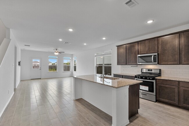 Foto del edificio - 9658 Caney Trails Rd