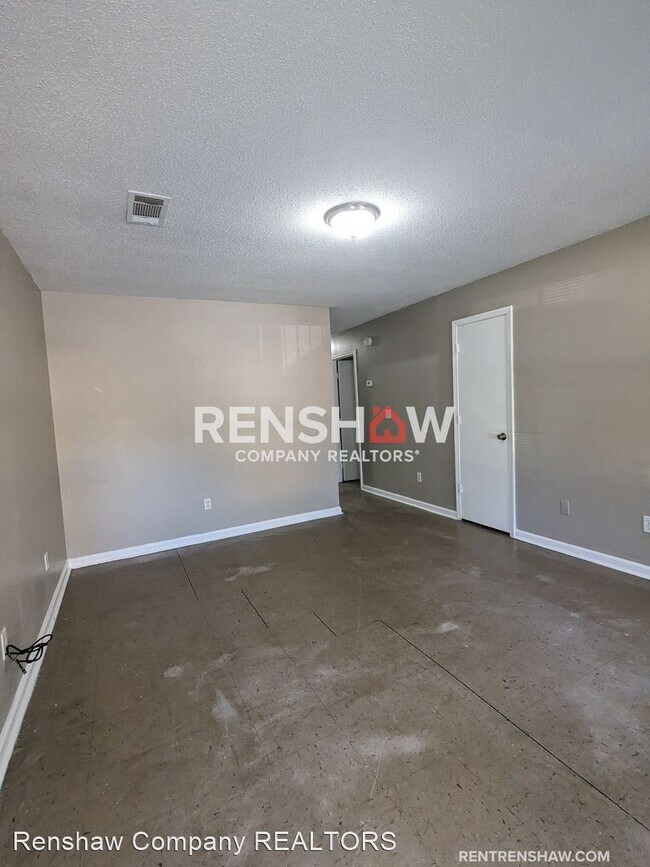 Foto del edificio - 4 br, 2 bath House - 1653 Locust St