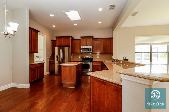 Building Photo - 154 Indian Wells Ave