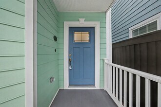 Building Photo - 2817 Avenue Q