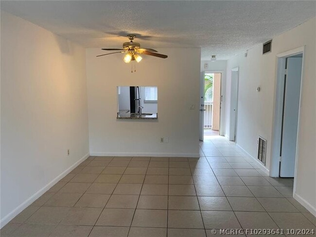 Building Photo - 2800 NW 56th Ave