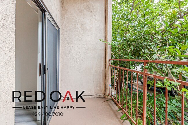 Foto del edificio - 3711 Cogswell Rd