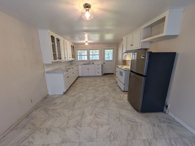 Foto del edificio - 475 Mitchell St