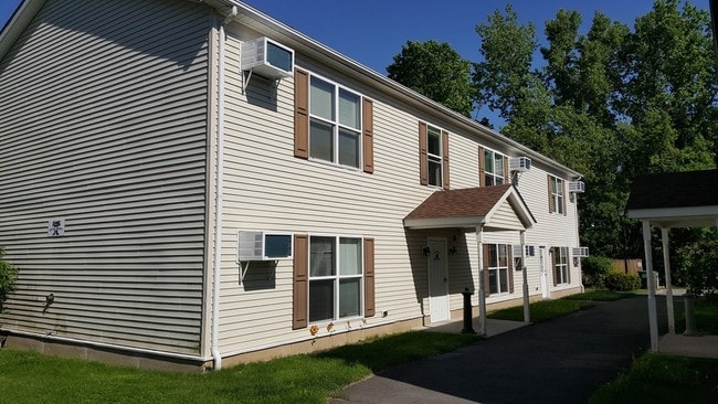 Building Photo - Barmann Avenue Apartments