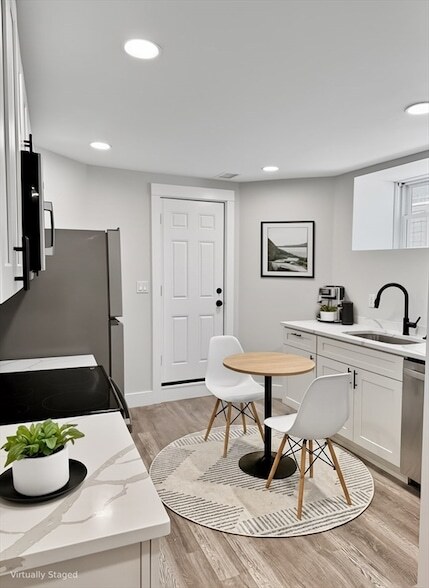 Foto del edificio - 90 Winthrop Shore Dr