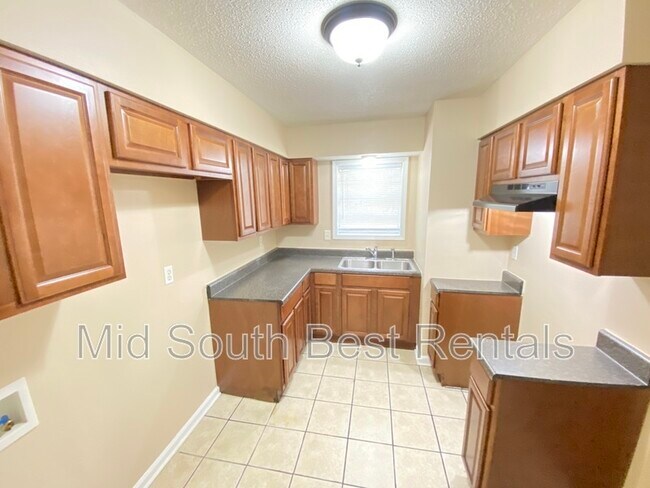 Foto del edificio - 5011 William Cary Dr