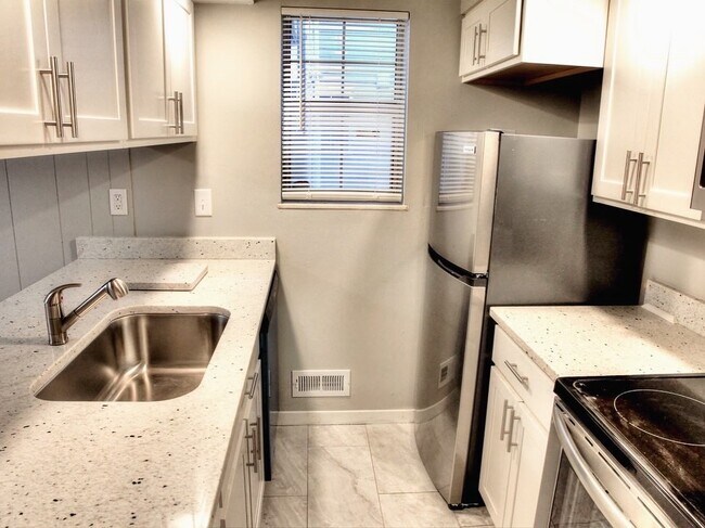 Foto del edificio - 316 E 17th Ave