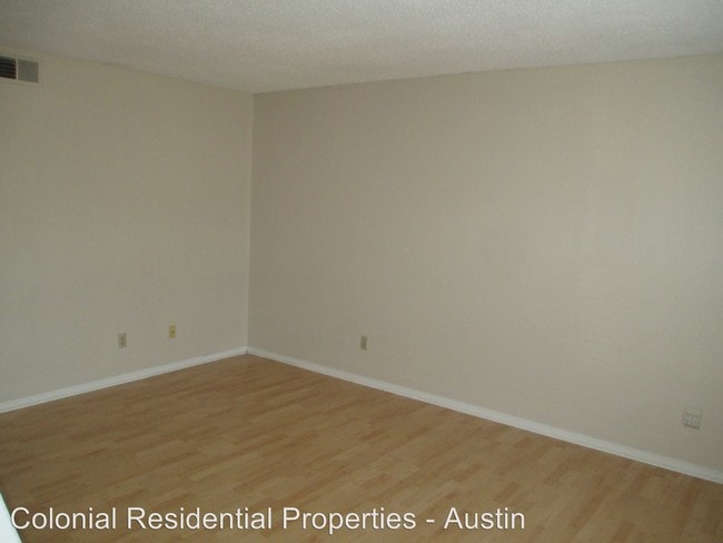 Building Photo - 3009 Whisper Oaks Ln