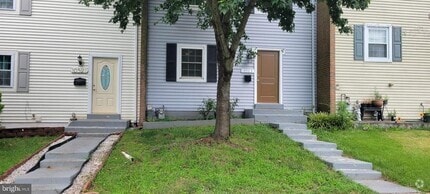 Building Photo - 10323 Trundle Pl