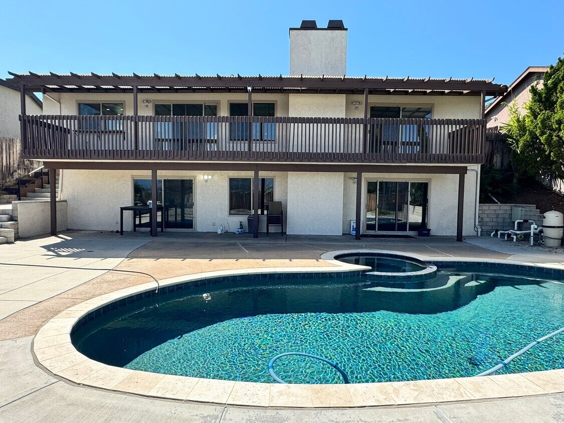 Primary Photo - Remodeled 4 Bed / 3 Bath Home with Pool, S...